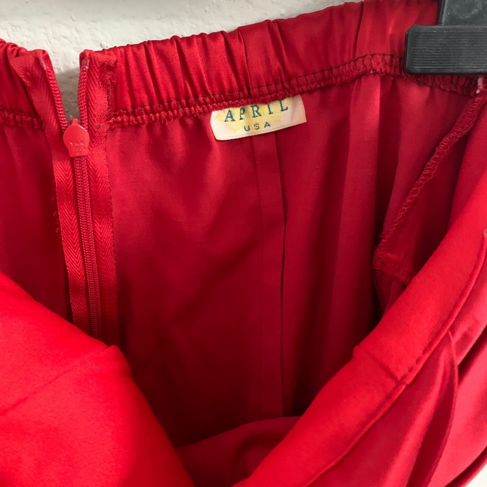 Satin Red mini